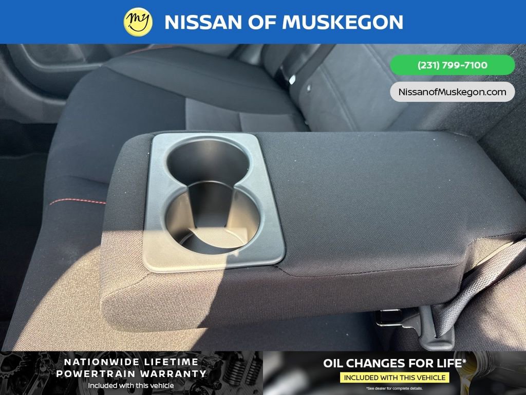 New 2025 Nissan Sentra SR image 24