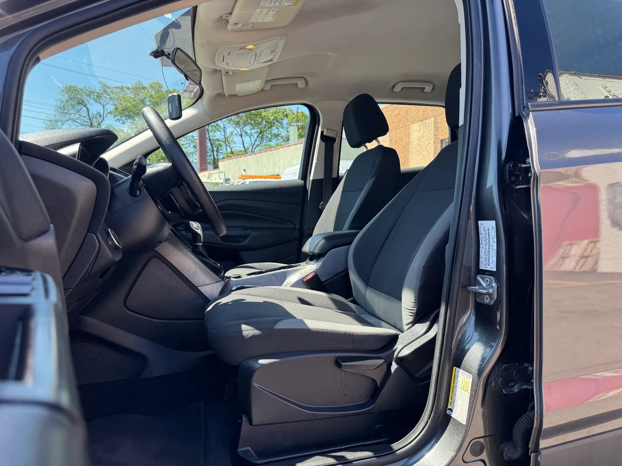 Used 2015 Ford Escape S FWD image 19