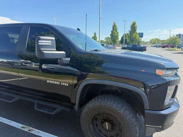 Used 2020 Chevrolet Silverado 2500 Custom w/ Custom Value Package AWD/4WD image 17
