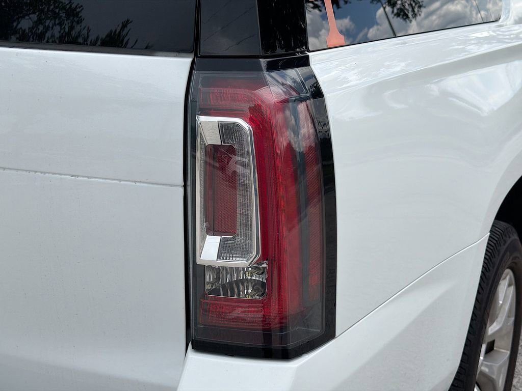 Used 2018 GMC Yukon XL SLT w/ HD Trailering Package RWD image 10