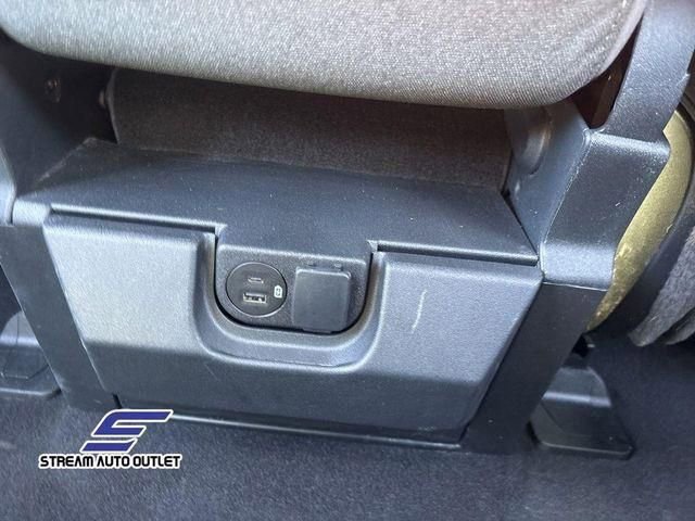 Used 2023 Ford F150 XLT w/ XTR Package AWD/4WD image 18