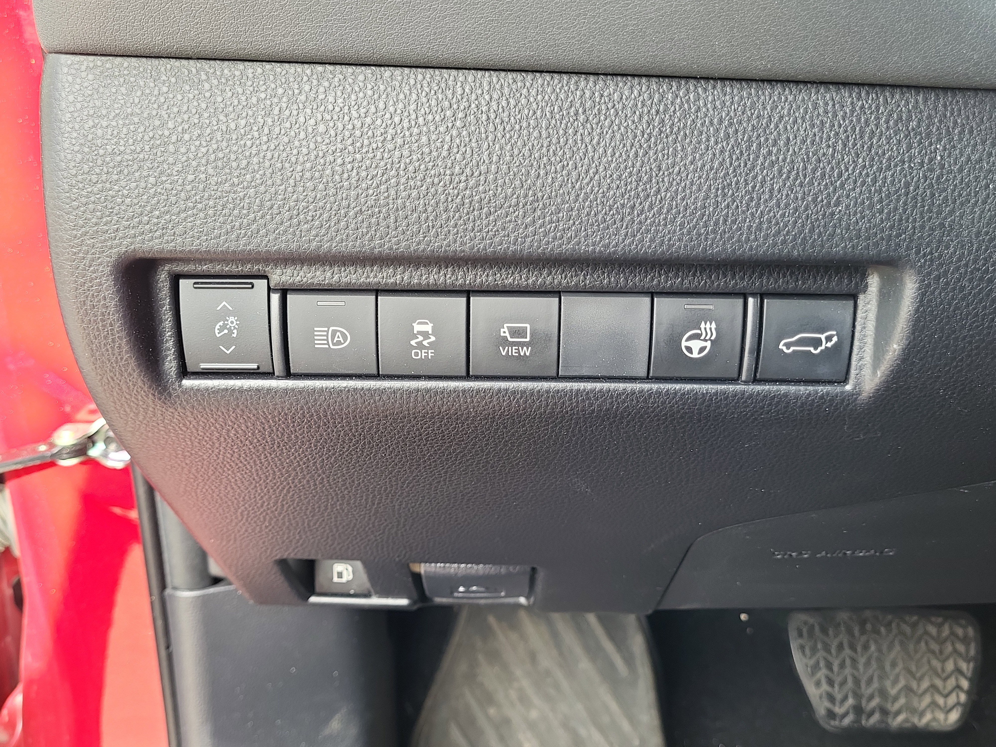 Used 2022 Toyota Venza Limited image 26