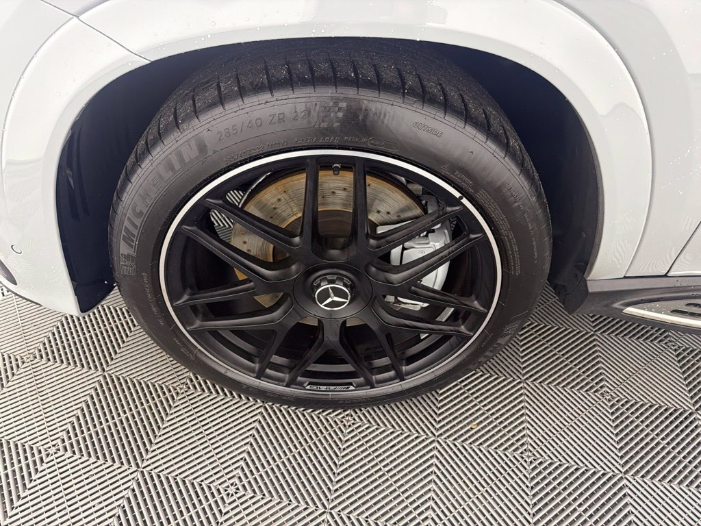 Used 2024 Mercedes-Benz GLE 53 AMG 4MATIC Coupe image 11