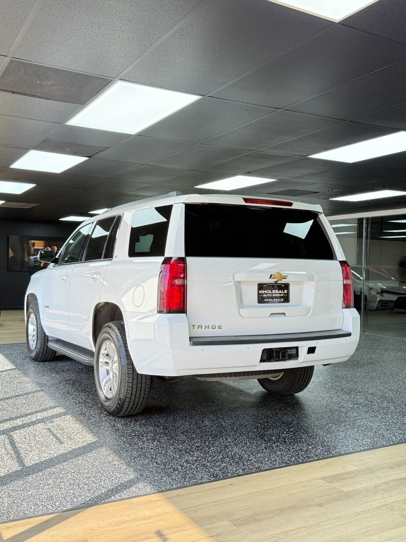 Used 2018 Chevrolet Tahoe LT image 10