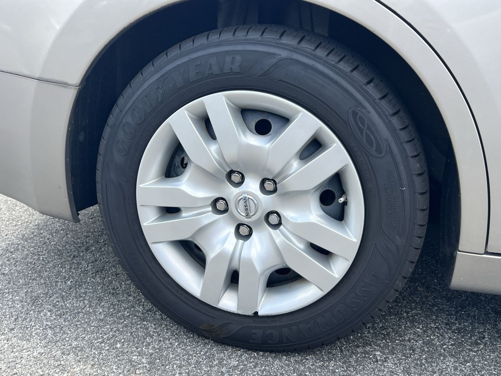 Used 2012 Nissan Altima 2.5 S FWD image 12