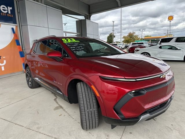 New 2026 Chevrolet Equinox EV LT w/ Convenience Package II AWD/4WD image 3