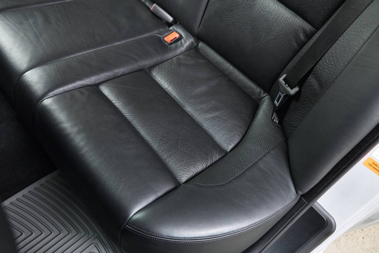 Used 2003 BMW M5 RWD image 82