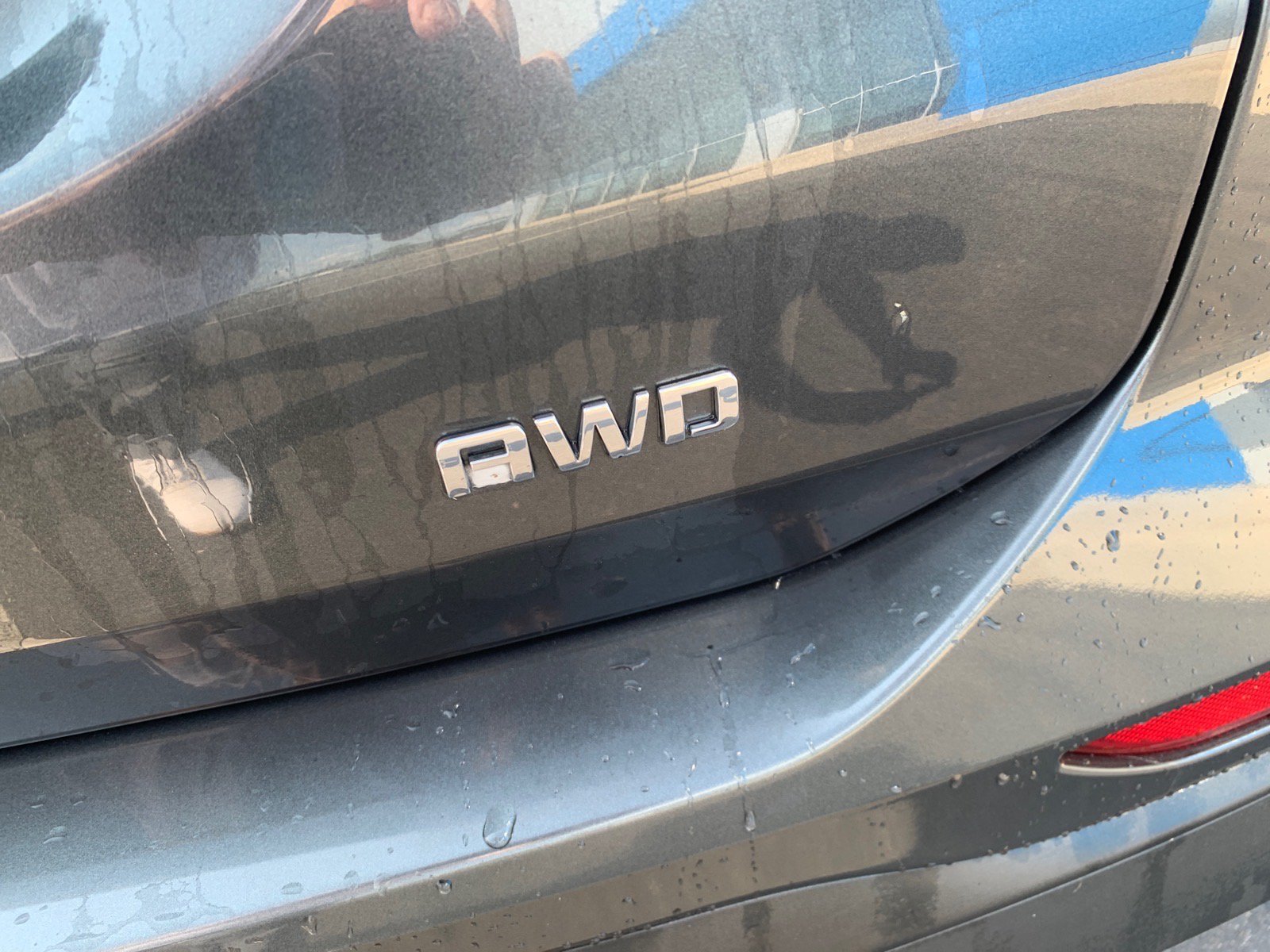 Used 2019 Chevrolet Equinox LS AWD/4WD image 5