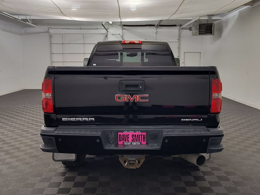 Used 2015 GMC Sierra 3500 Denali AWD/4WD image 10