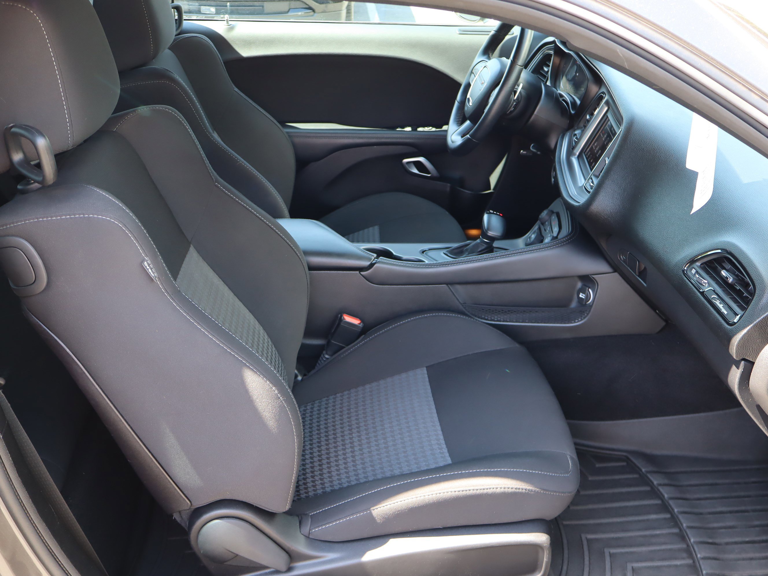 Used 2023 Dodge Challenger R/T w/ Blacktop Package RWD image 31