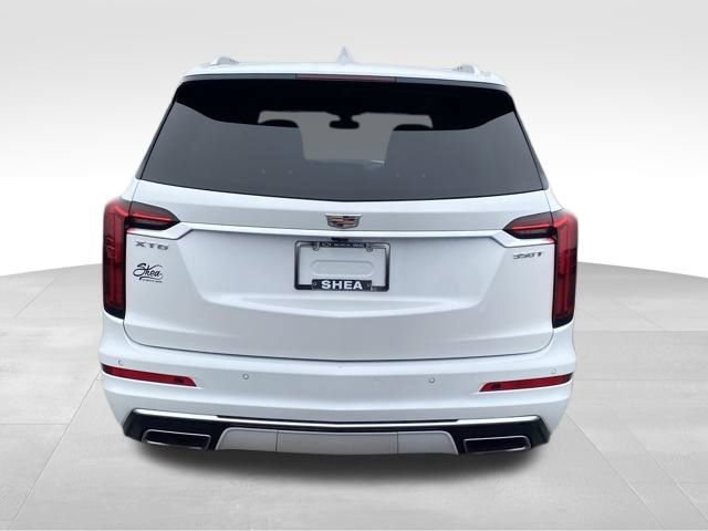 Certified 2024 Cadillac XT6 Luxury w/ LPO, Floor Liner Package FWD image 4
