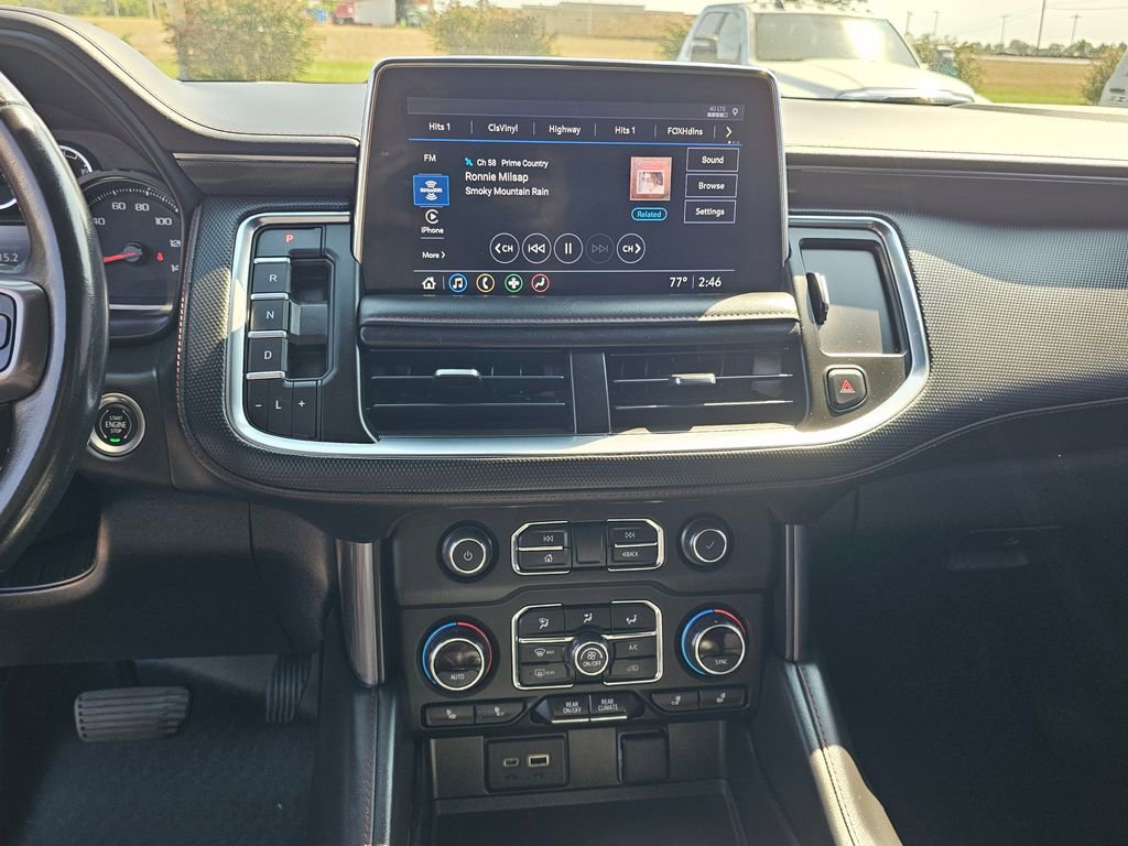 Used 2021 Chevrolet Suburban RST image 22