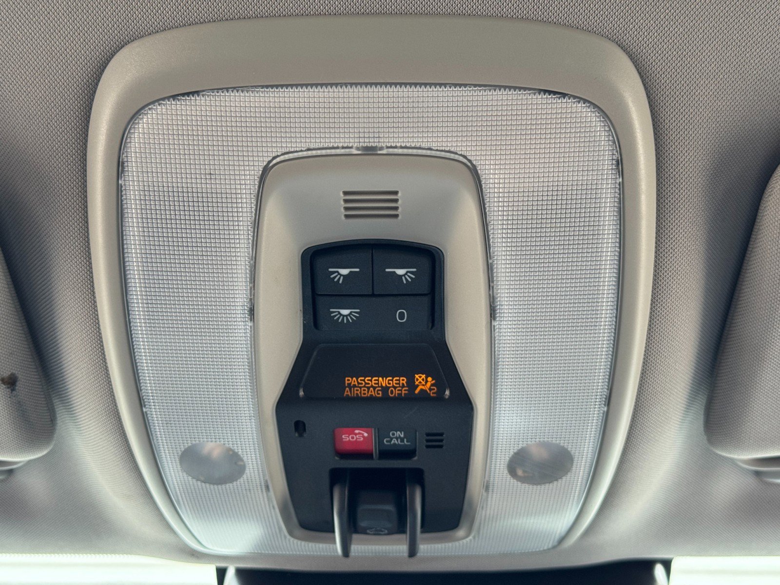 Used 2018 Volvo V60 T5 Cross Country w/ Convenience Package AWD/4WD image 30