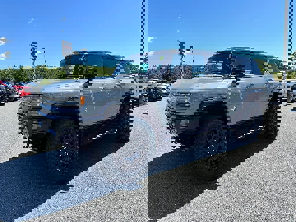 New 2026 GMC Hummer EV SUV w/ LPO, Sport Package image 2
