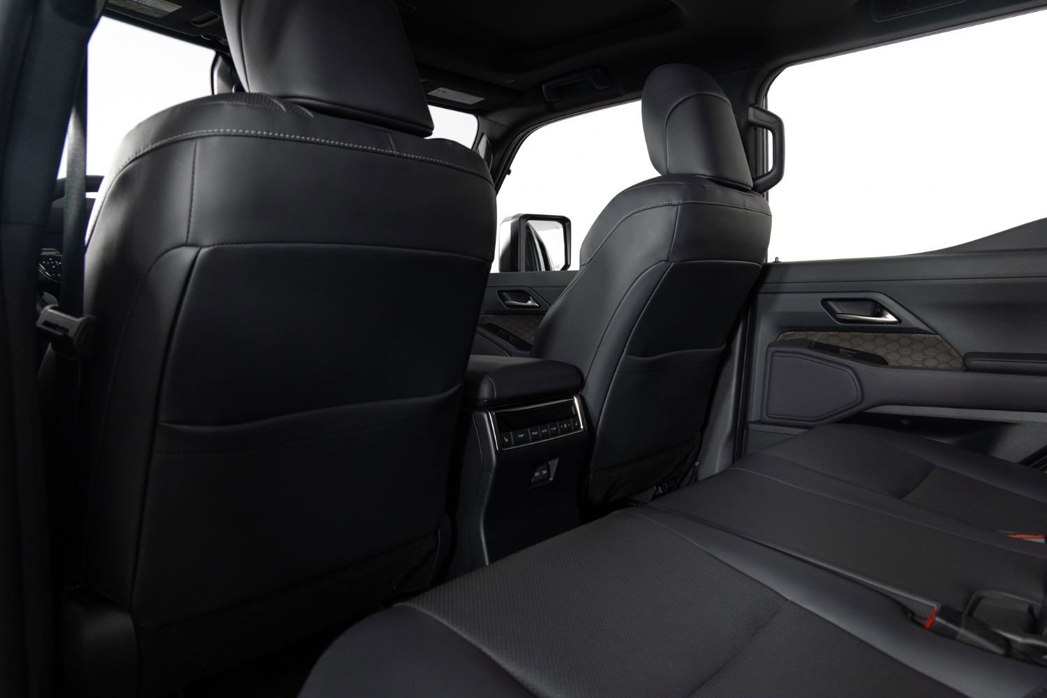 Used 2024 Lexus GX 550 w/ Accessory Package (2T) image 20