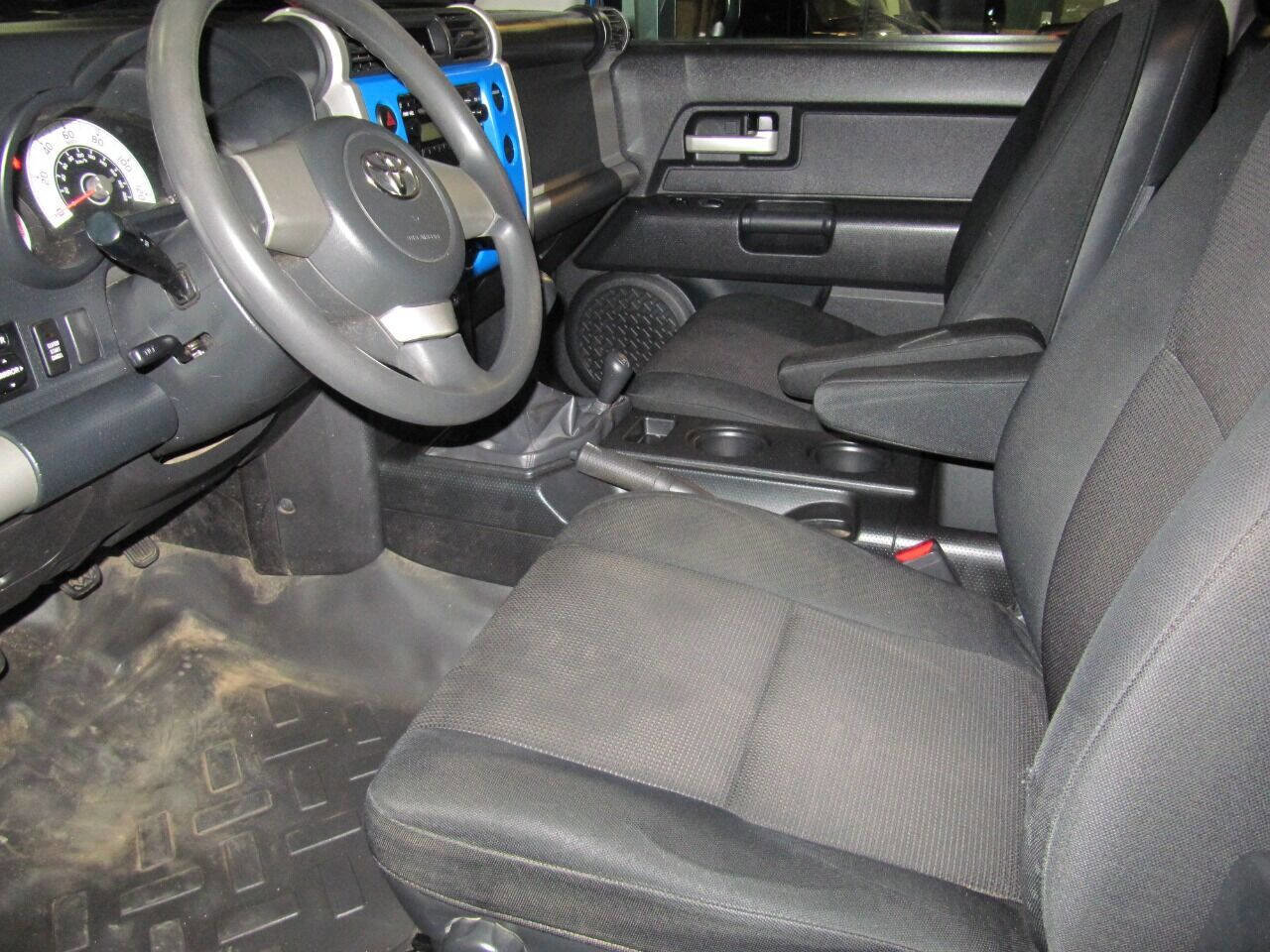 Used 2007 Toyota FJ Cruiser 4WD image 17