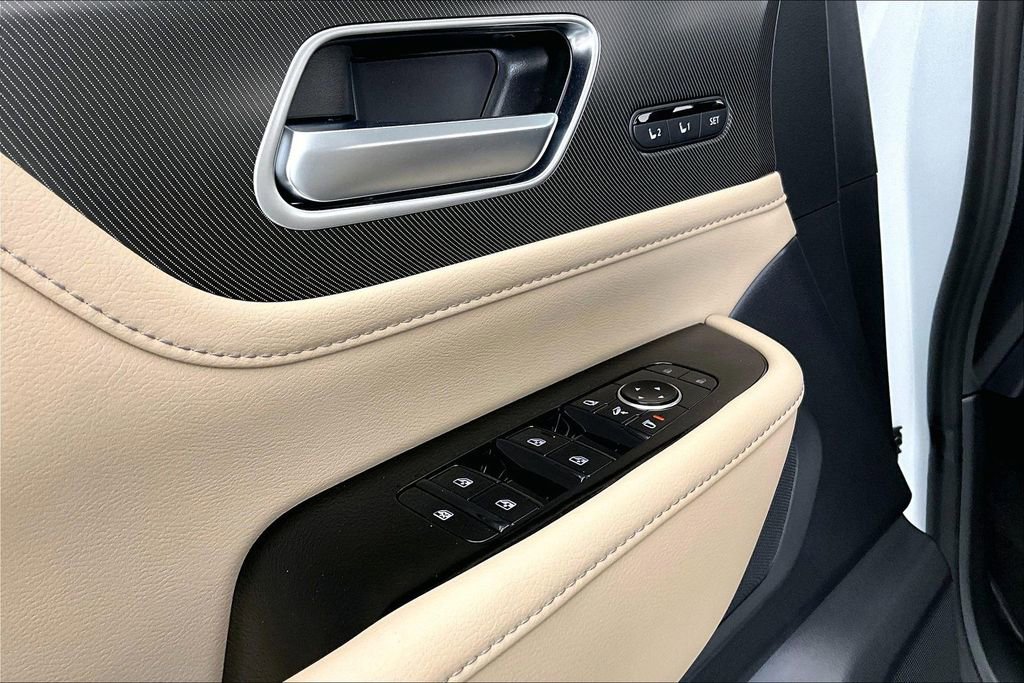 New 2026 INFINITI QX80 Pure w/ Cargo Package RWD image 18