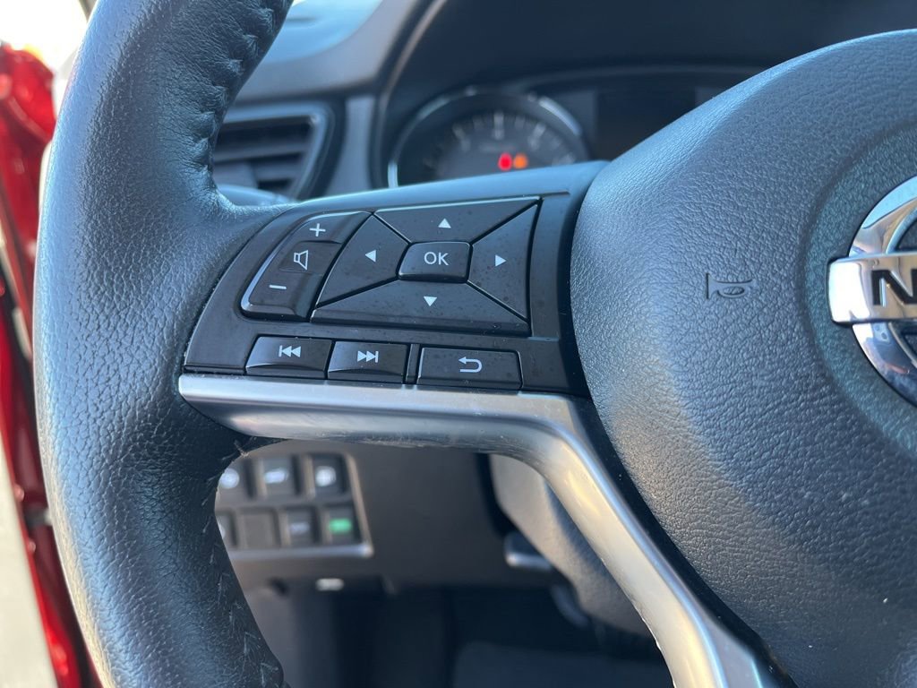 Used 2019 Nissan Rogue SL w/ Premium Package image 22