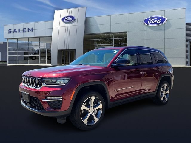 Used 2025 Jeep Grand Cherokee Limited w/ Luxury Tech Group II AWD/4WD image 6