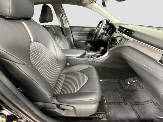 Certified 2018 Toyota Camry SE w/ Audio Package FWD image 29