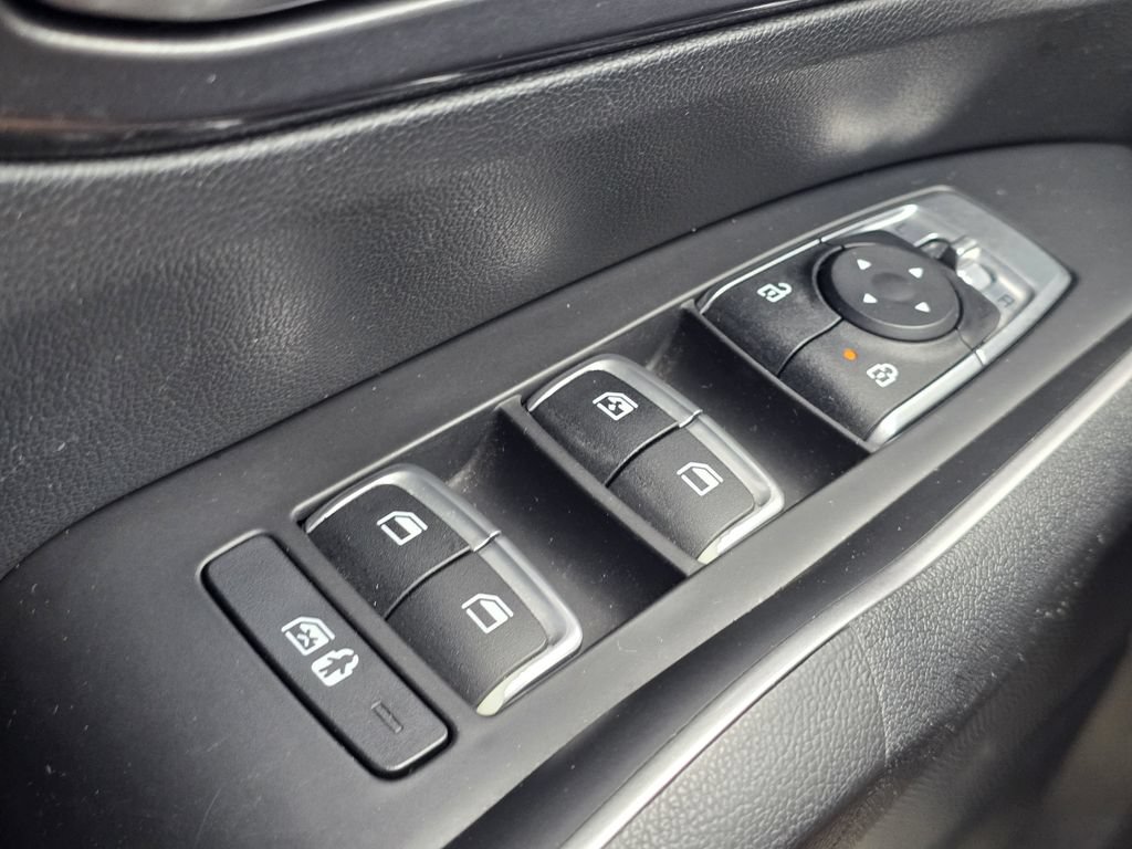 Used 2021 Kia Sorento S w/ Panoramic Sunroof Package FWD image 23