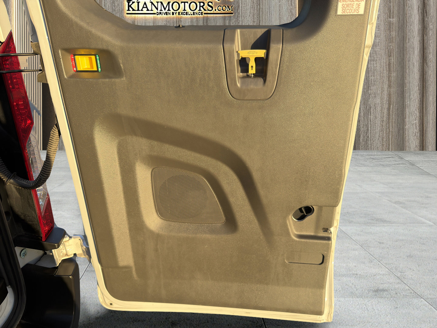 Used 2023 Ford Transit 350 XLT image 68