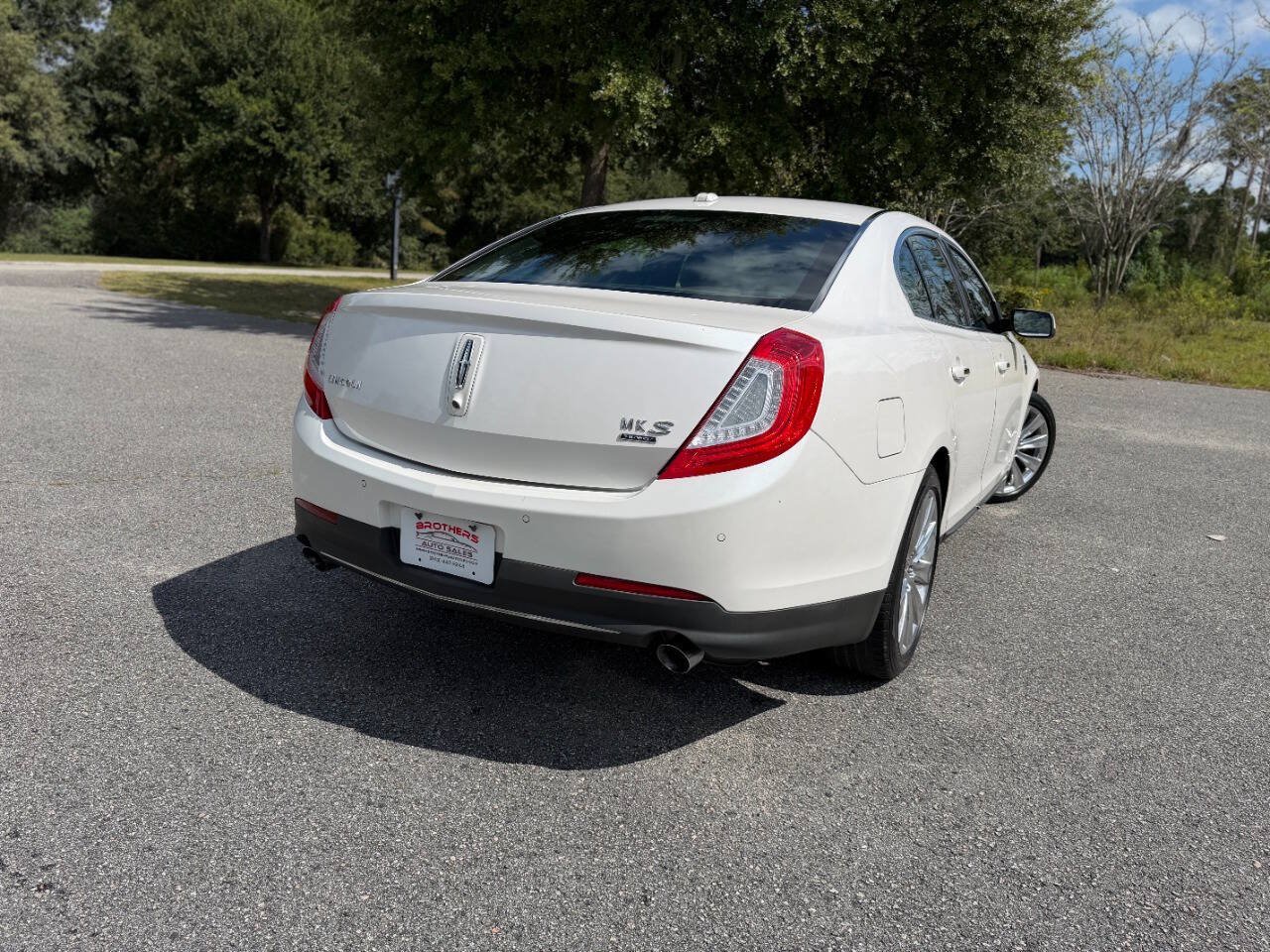 Used 2013 Lincoln MKS AWD image 35
