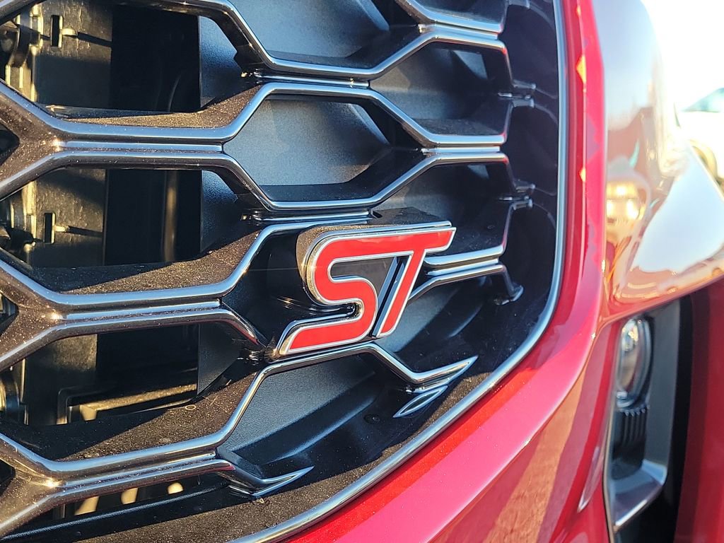 New 2026 Ford Explorer ST w/ Sun And Sound Package image 9