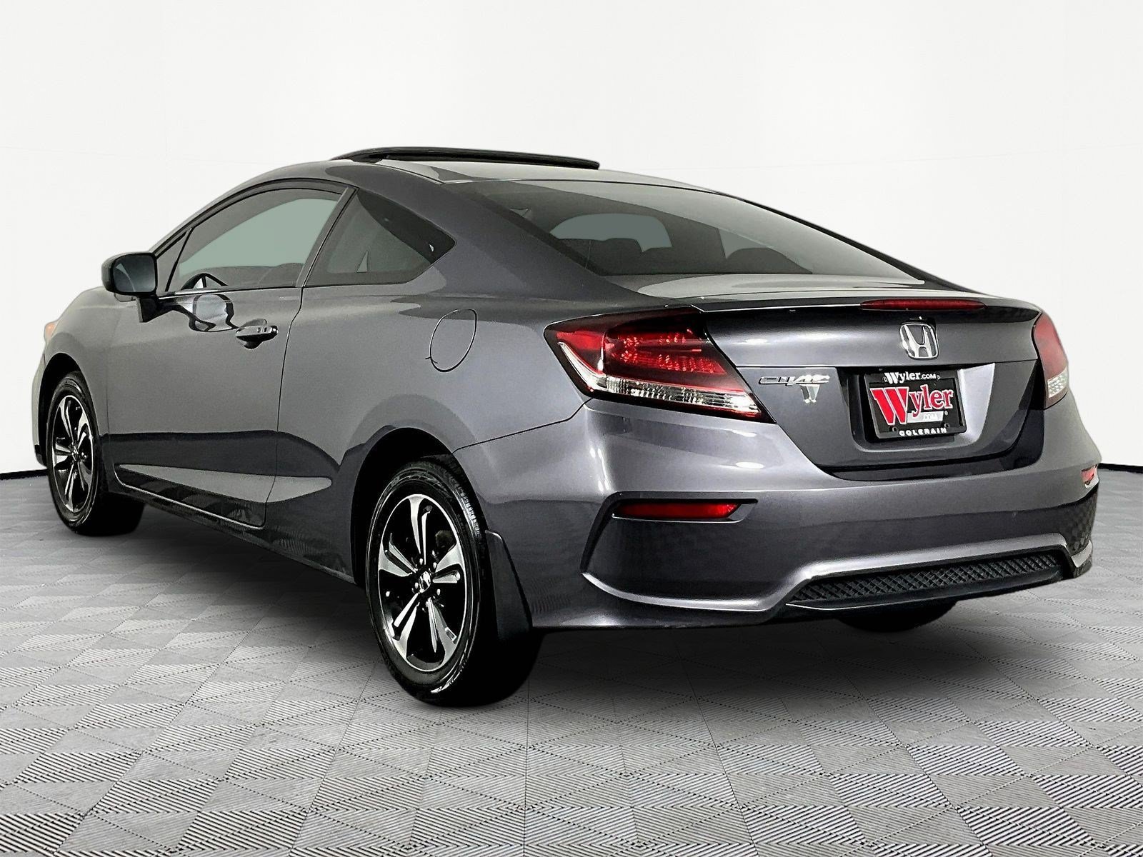 Used 2015 Honda Civic EX image 4