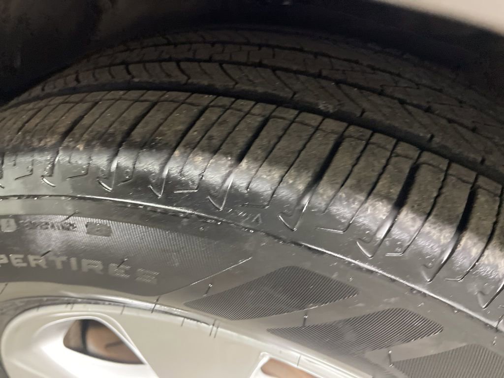 Used 2013 Toyota Sienna L FWD image 29