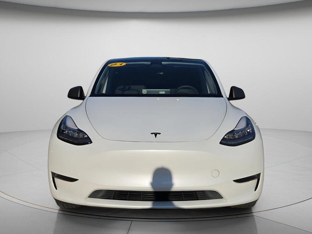 Used 2023 Tesla Model Y Long Range AWD/4WD image 4