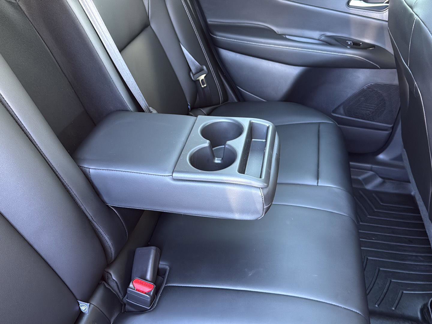 Used 2025 Nissan Murano SL AWD/4WD image 40