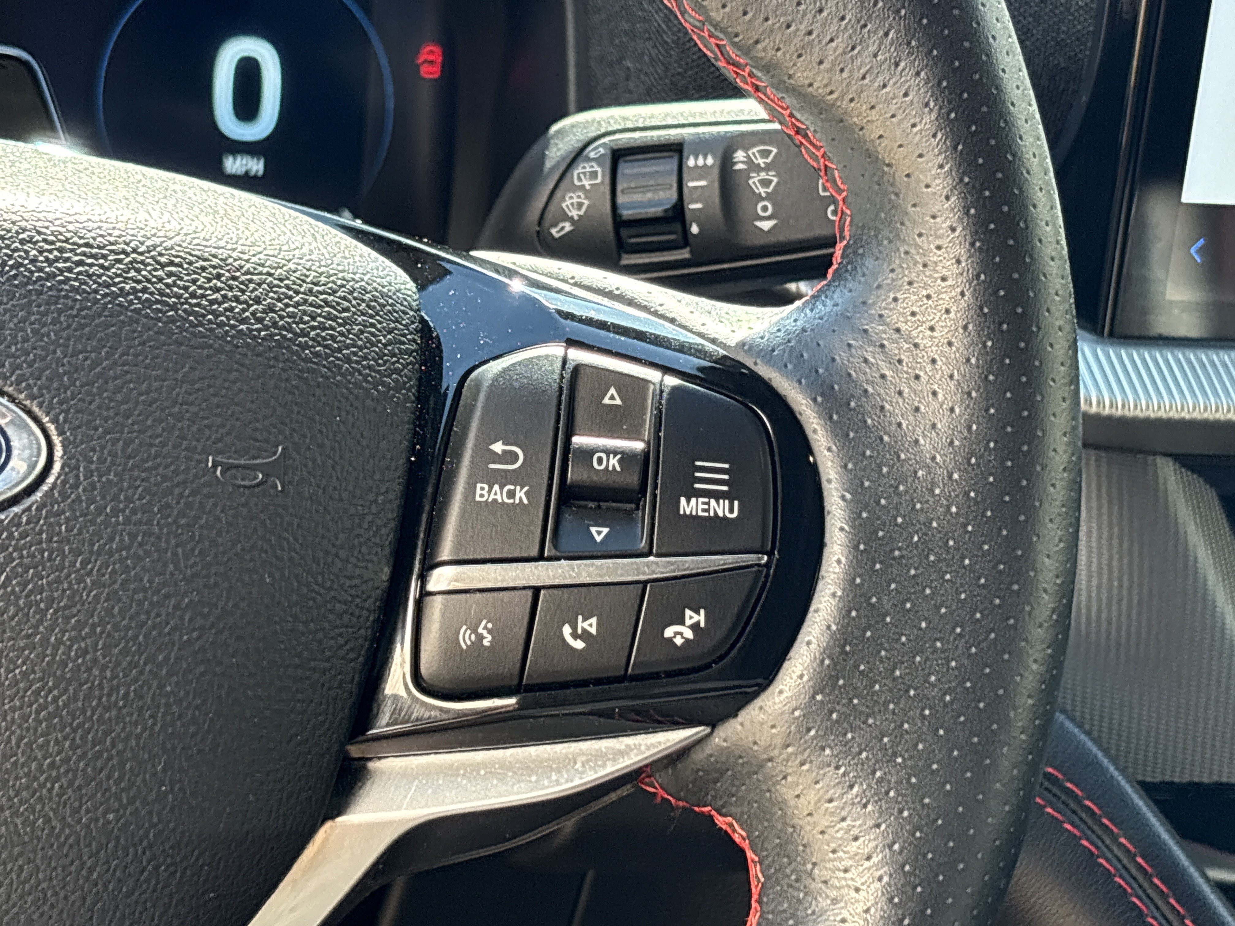 Used 2025 Ford Explorer ST-Line AWD/4WD image 20
