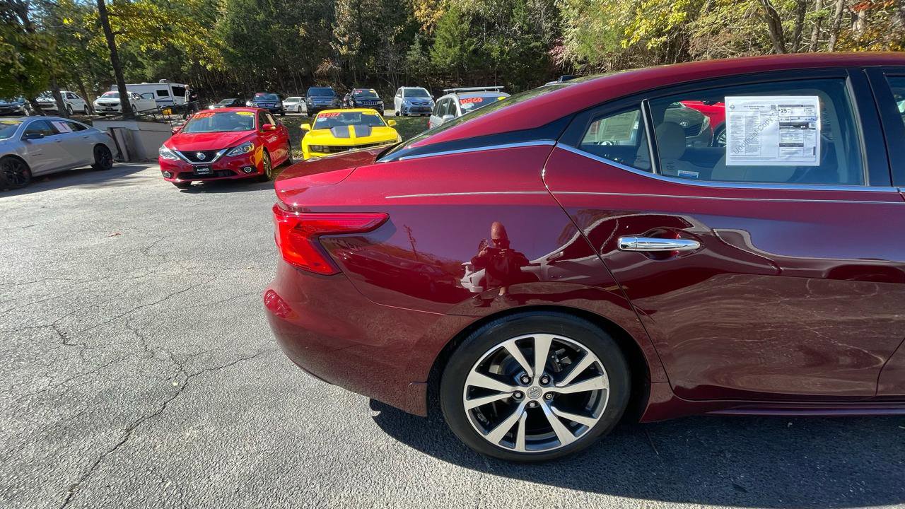Used 2017 Nissan Maxima Platinum image 9