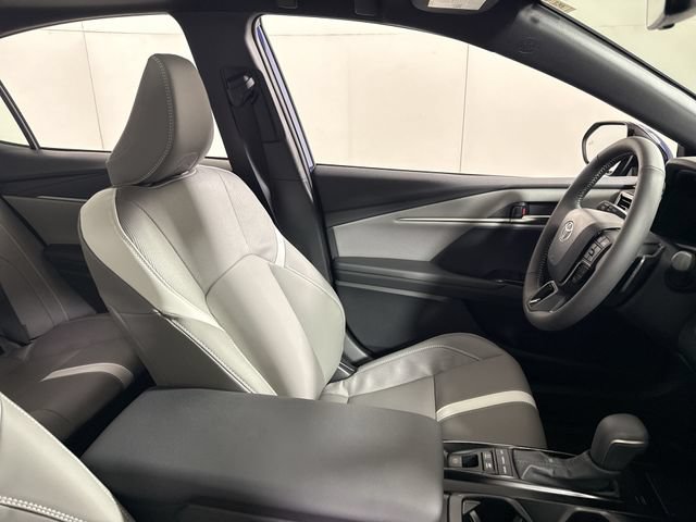 New 2026 Toyota Camry SE FWD image 14