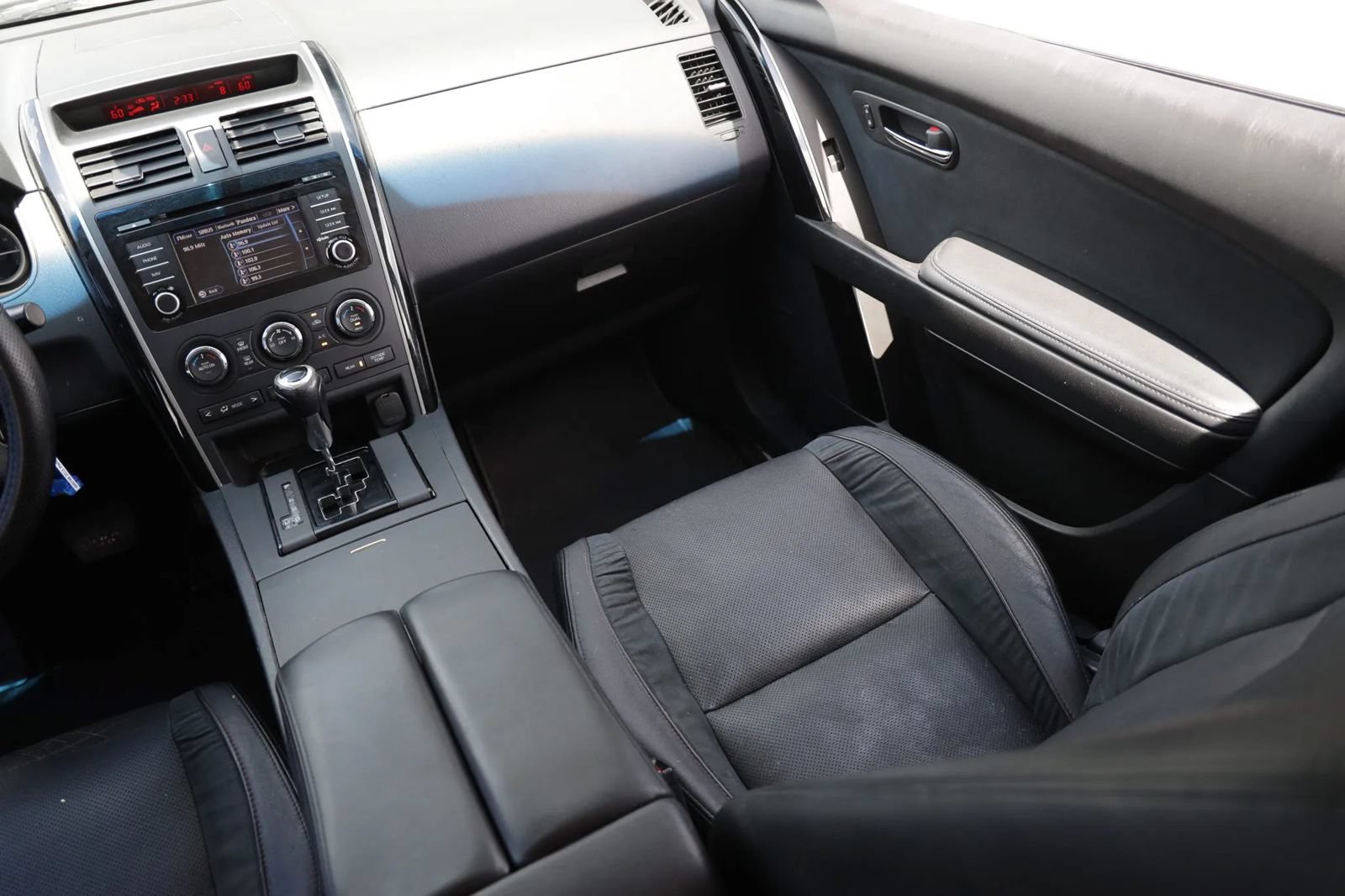 Used 2015 MAZDA CX-9 Touring w/ Touring Technology Package FWD image 14