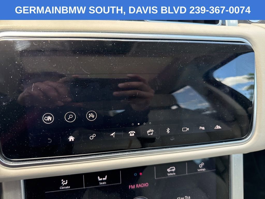Used 2019 Land Rover Range Rover HSE image 5