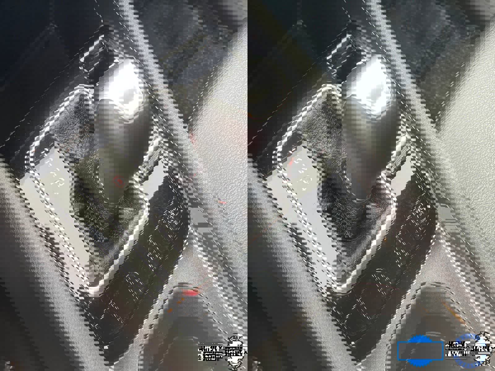 Used 2024 Jeep Compass Latitude image 17