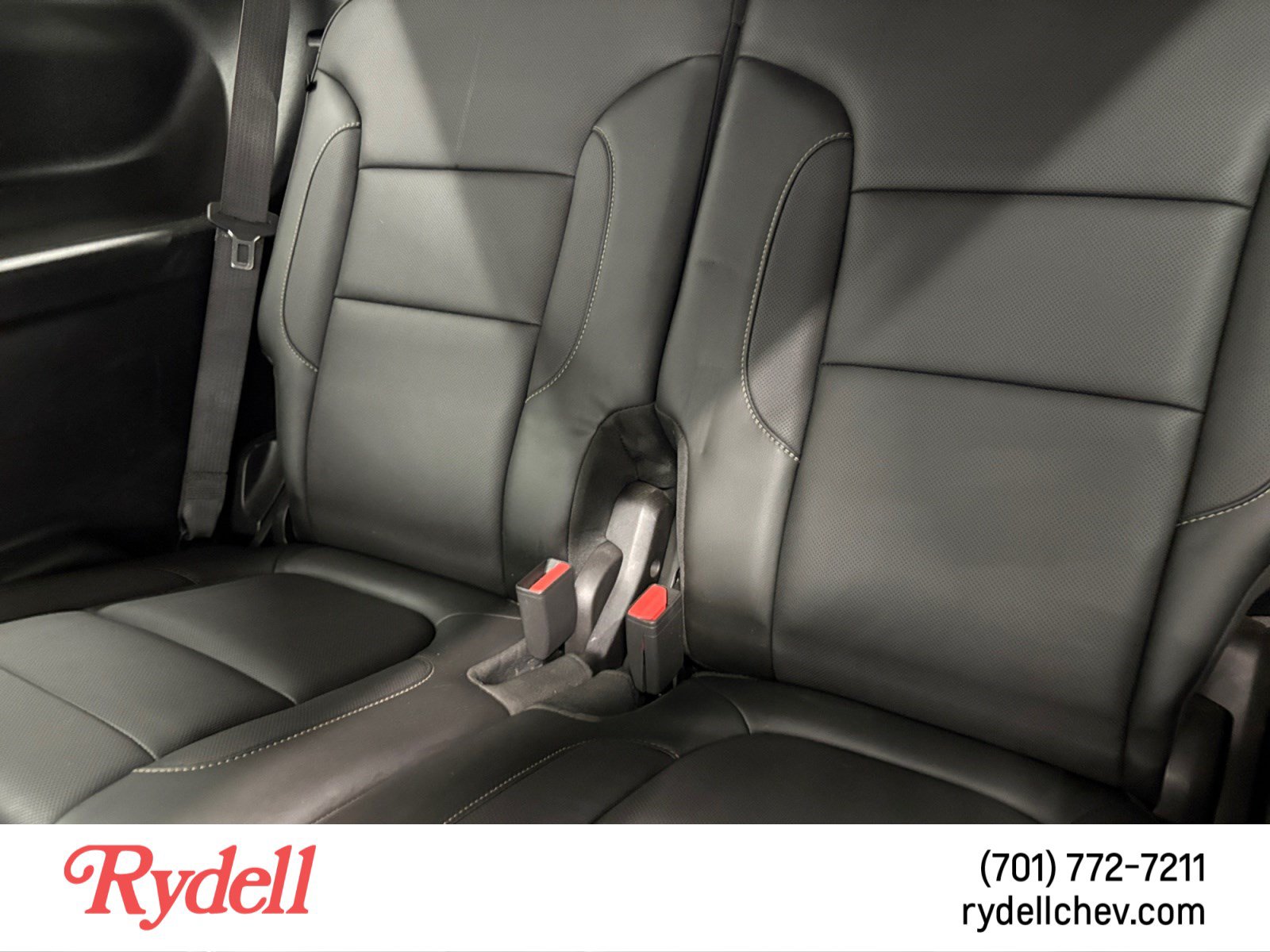 Used 2018 GMC Acadia SLT AWD/4WD image 16