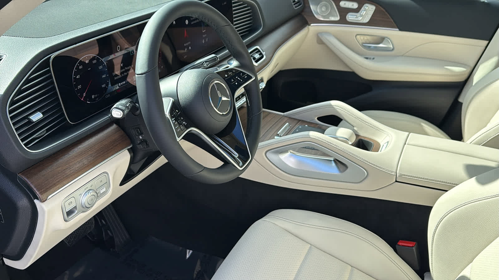 New 2026 Mercedes-Benz GLE 450 4MATIC image 30