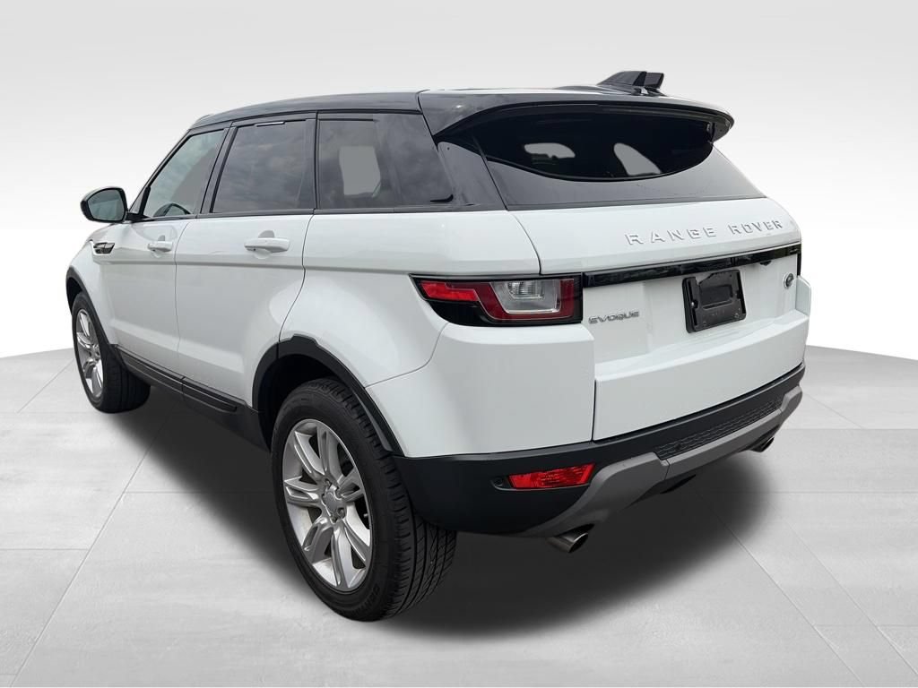 Used 2017 Land Rover Range Rover Evoque SE AWD/4WD image 15