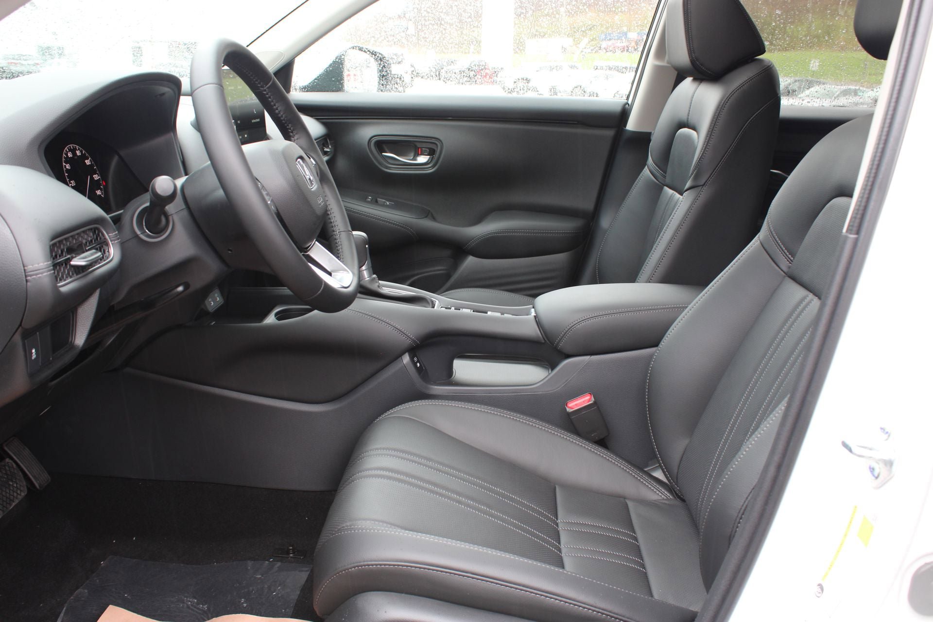 New 2026 Honda HR-V EX-L image 18