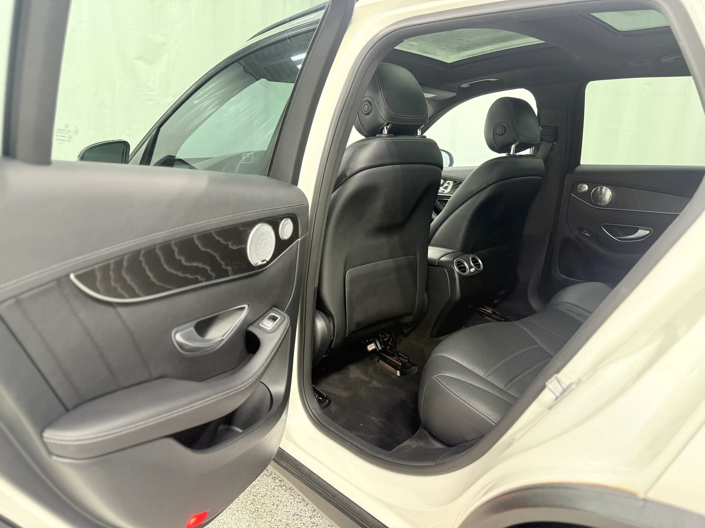 Used 2017 Mercedes-Benz GLC 43 AMG 4MATIC image 37