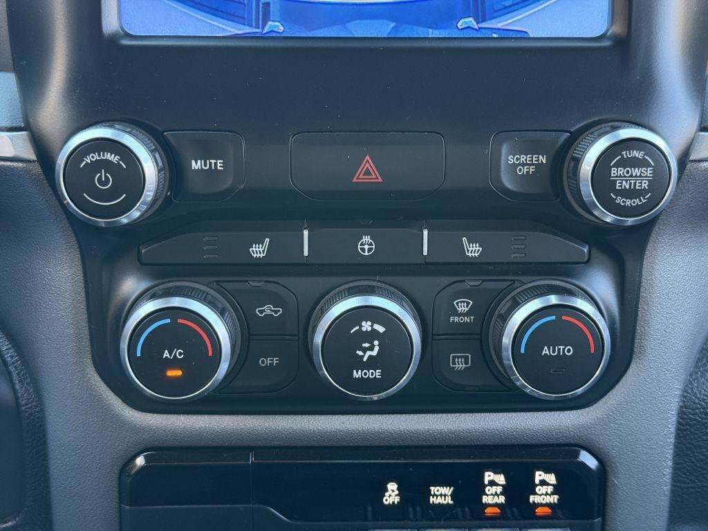 Used 2020 RAM 1500 Big Horn AWD/4WD image 29