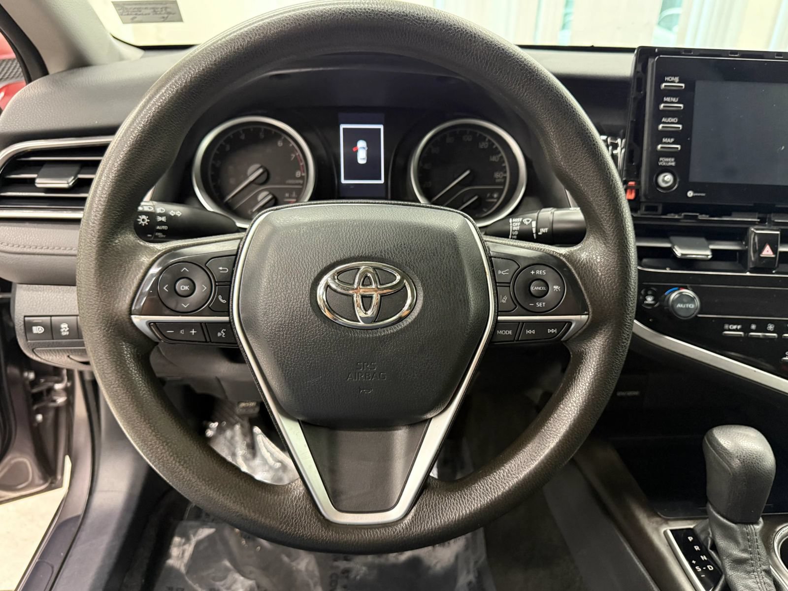 Used 2022 Toyota Camry LE FWD image 28