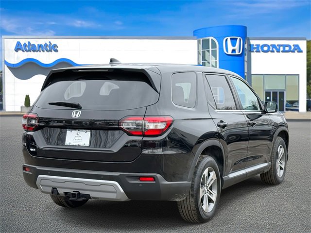 Certified 2023 Honda Pilot EX-L image 5