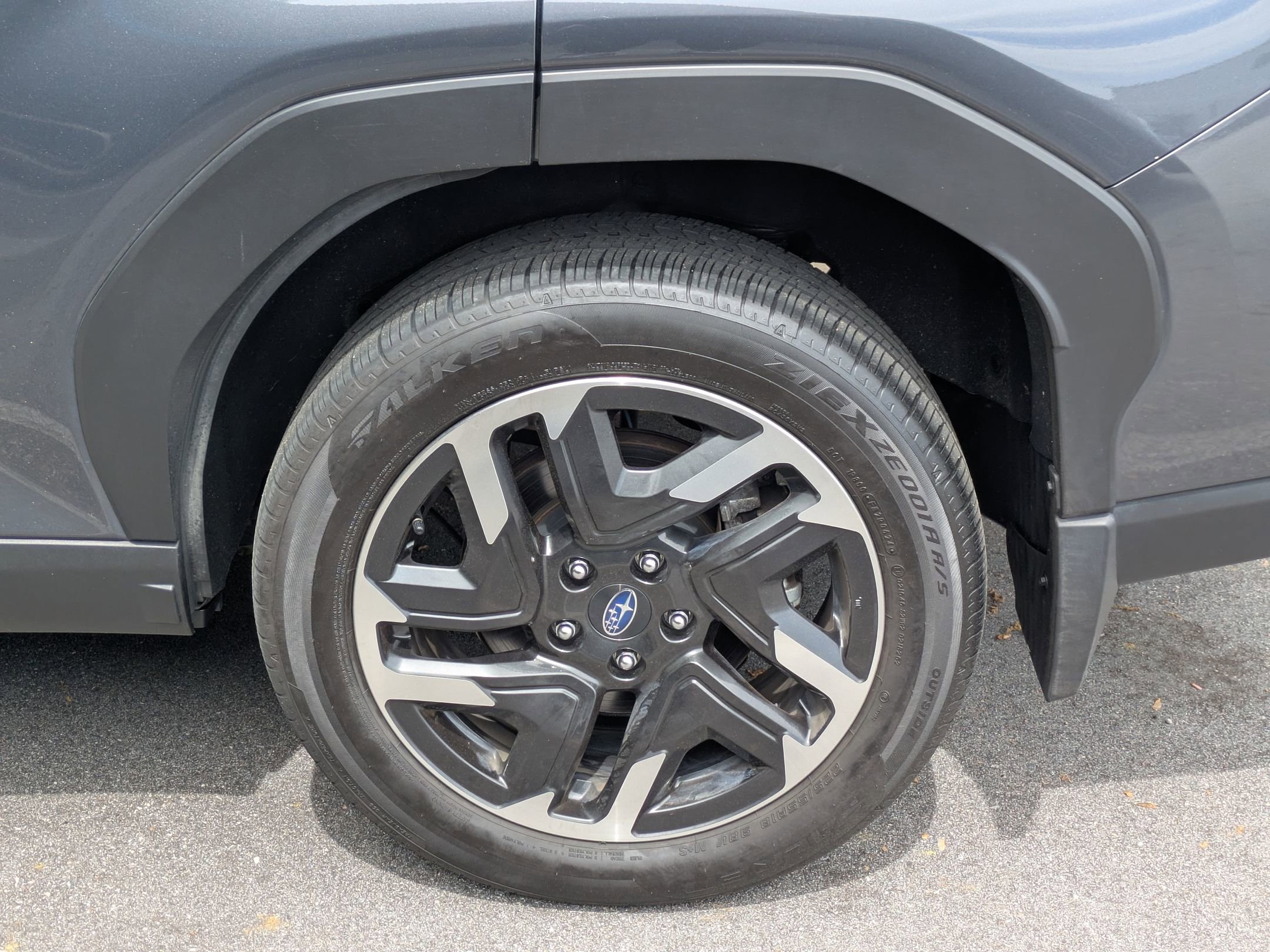 Used 2025 Subaru Forester Limited AWD/4WD image 8