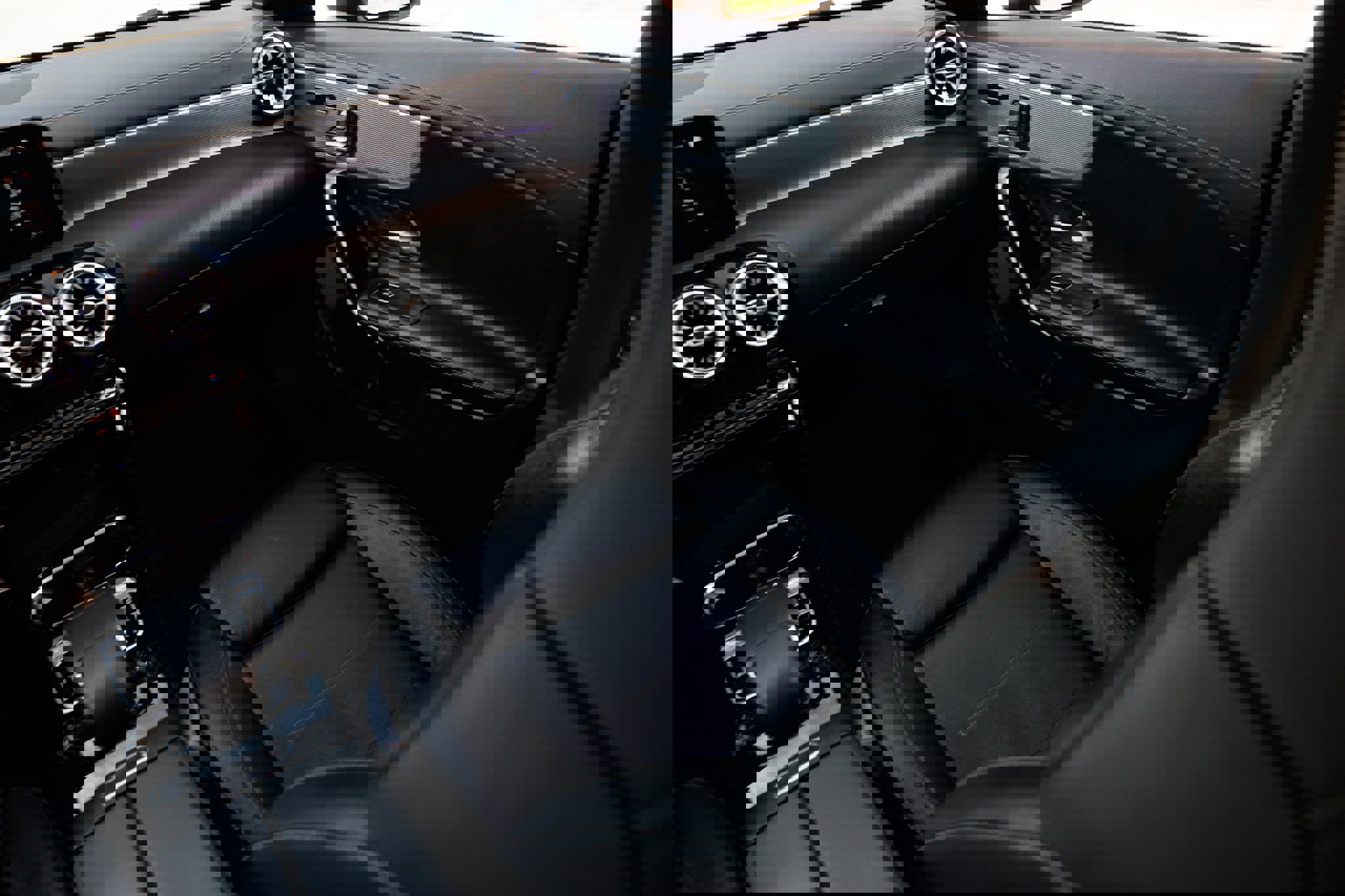 Used 2020 Mercedes-Benz CLA 250 image 27