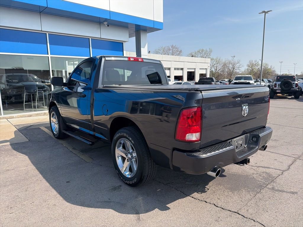 Used 2014 RAM 1500 Express image 2