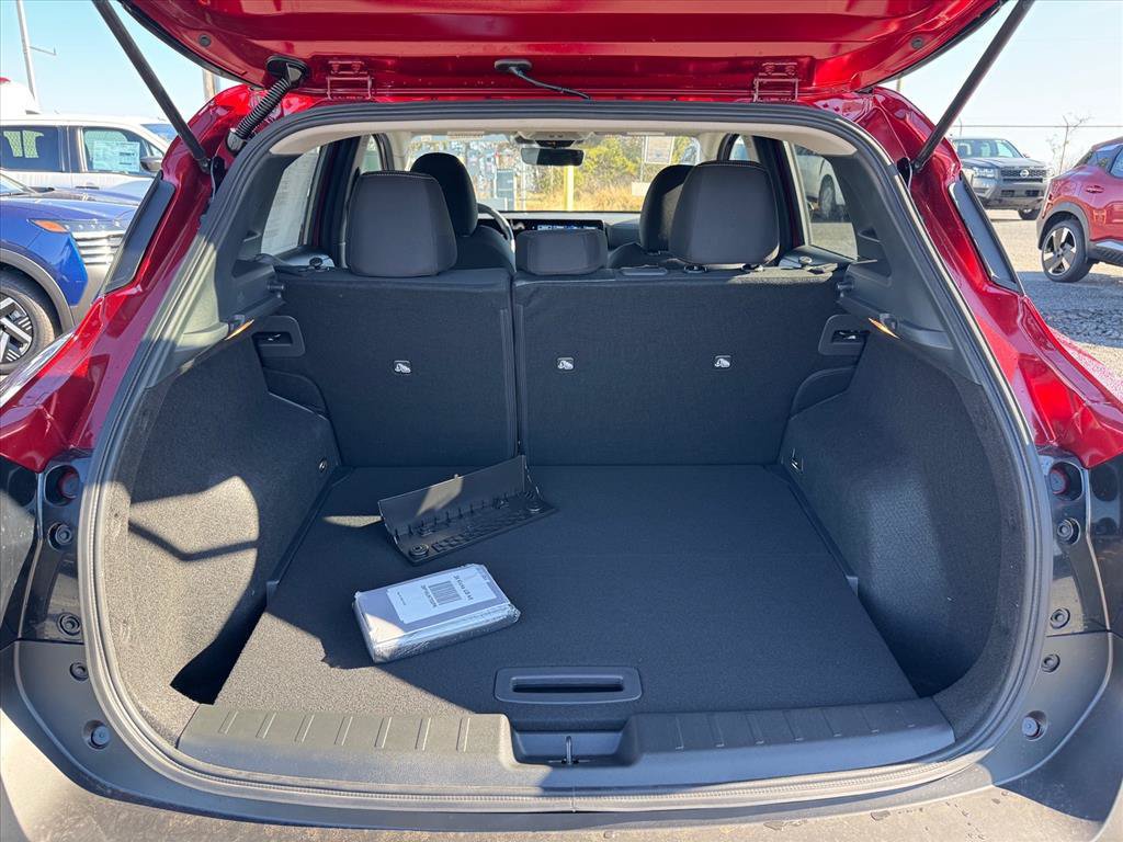 New 2026 Nissan Kicks SV w/ SV Premium Package FWD image 10